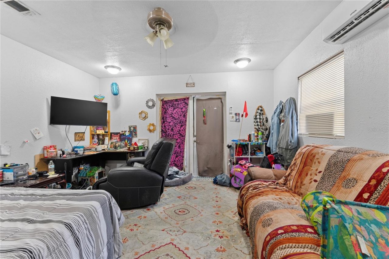 8414 N Grady Avenue, Tampa, FL 33614 Photo