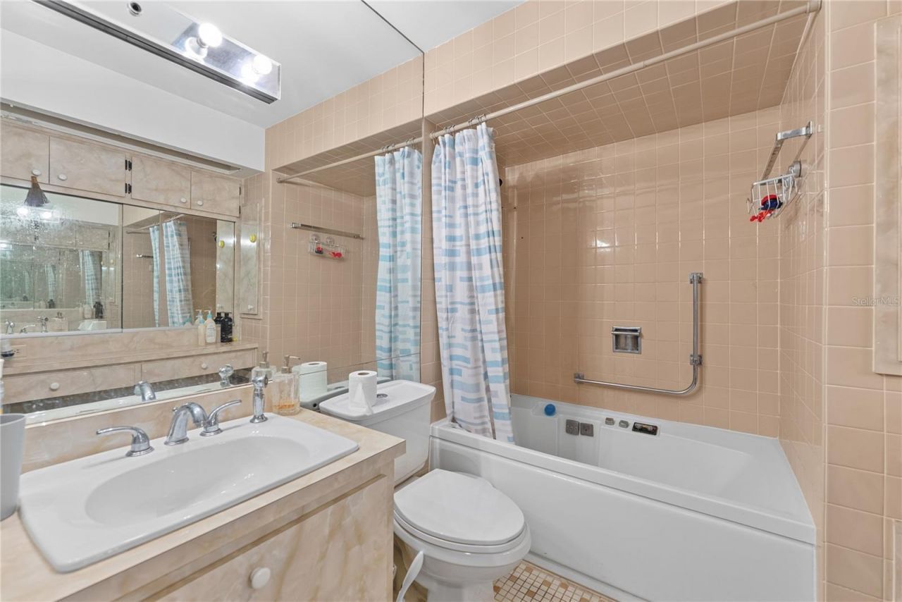 8414 N Grady Avenue, Tampa, FL 33614 Photo