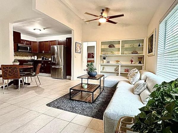 1302 S FEDERAL Highway, Lake Worth Beach, FL 33460