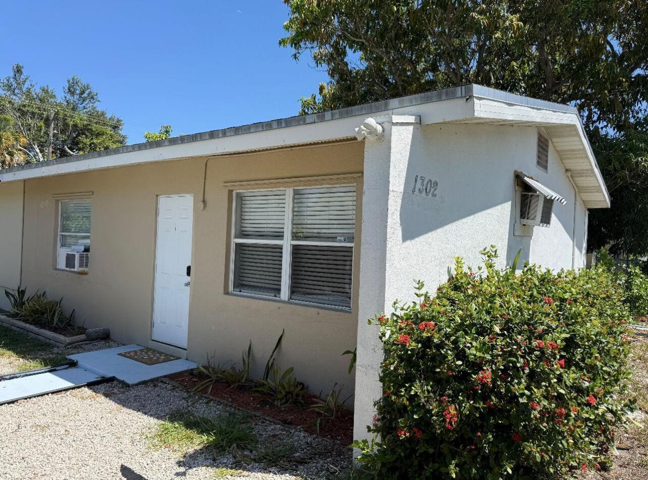 1302 S Federal Highway, Lake Worth Beach, FL 33460 Photo