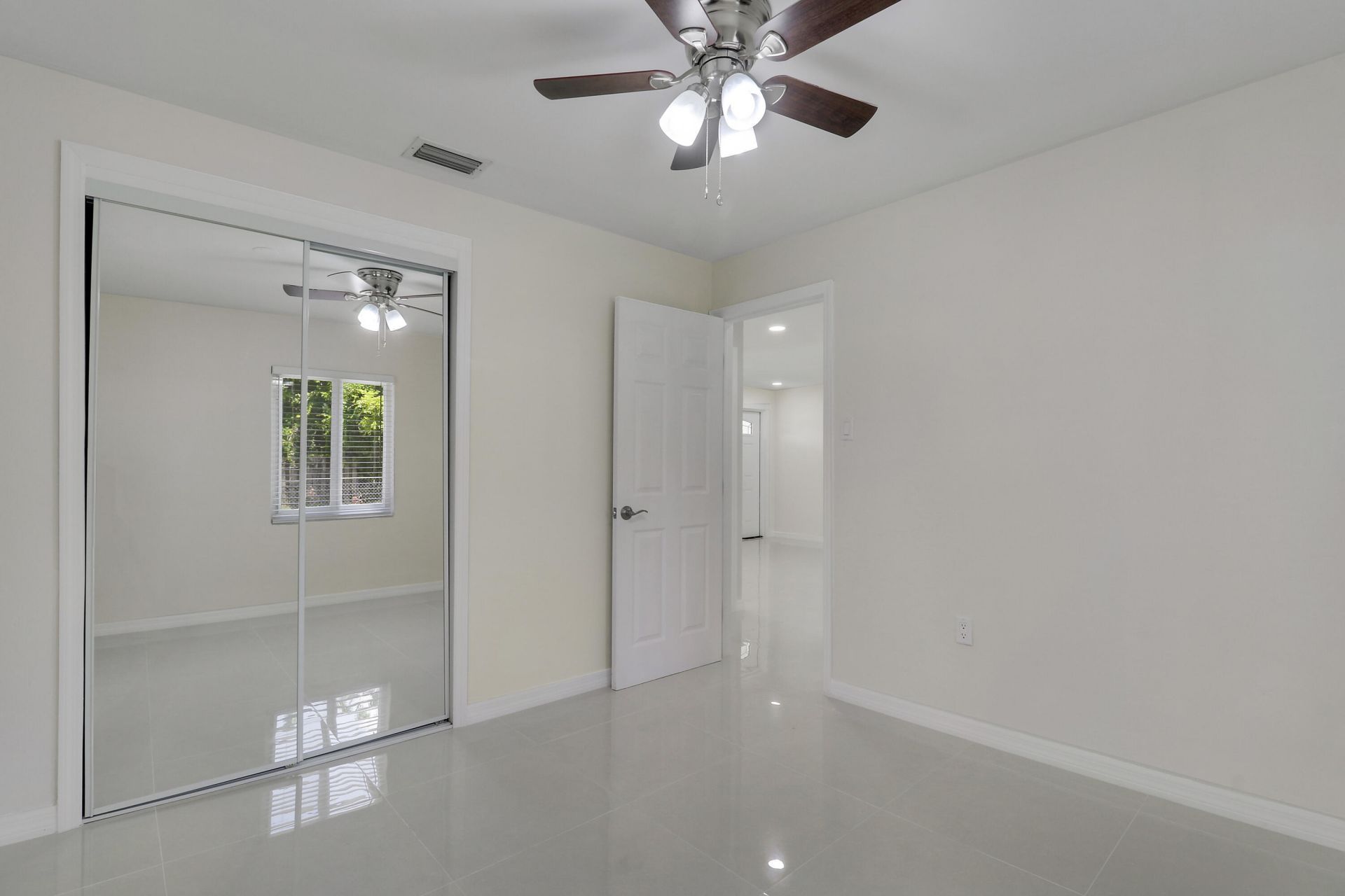 4785 Clinton Boulevard, Lake Worth, FL 33463 Photo