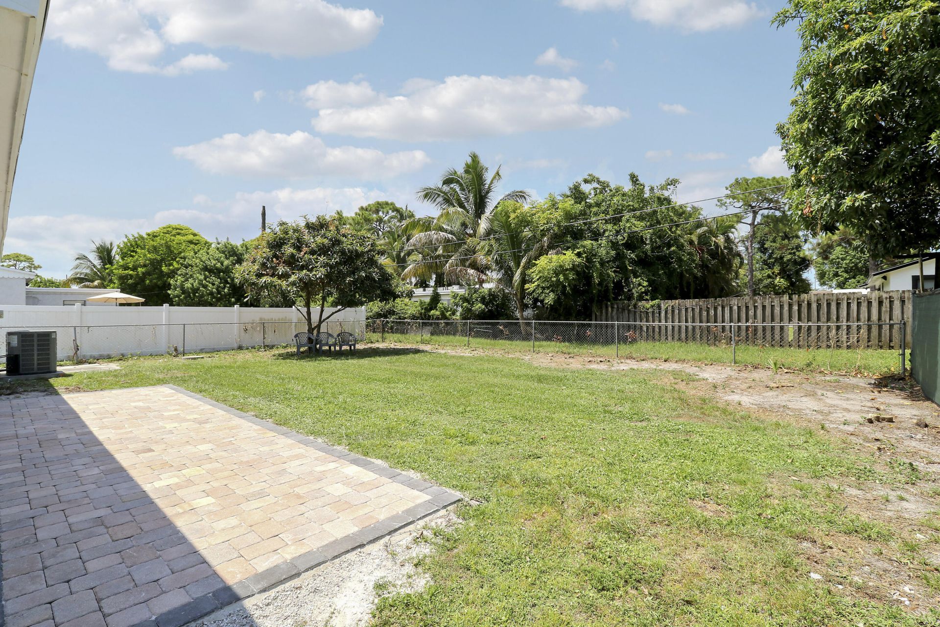 4785 Clinton Boulevard, Lake Worth, FL 33463 Photo