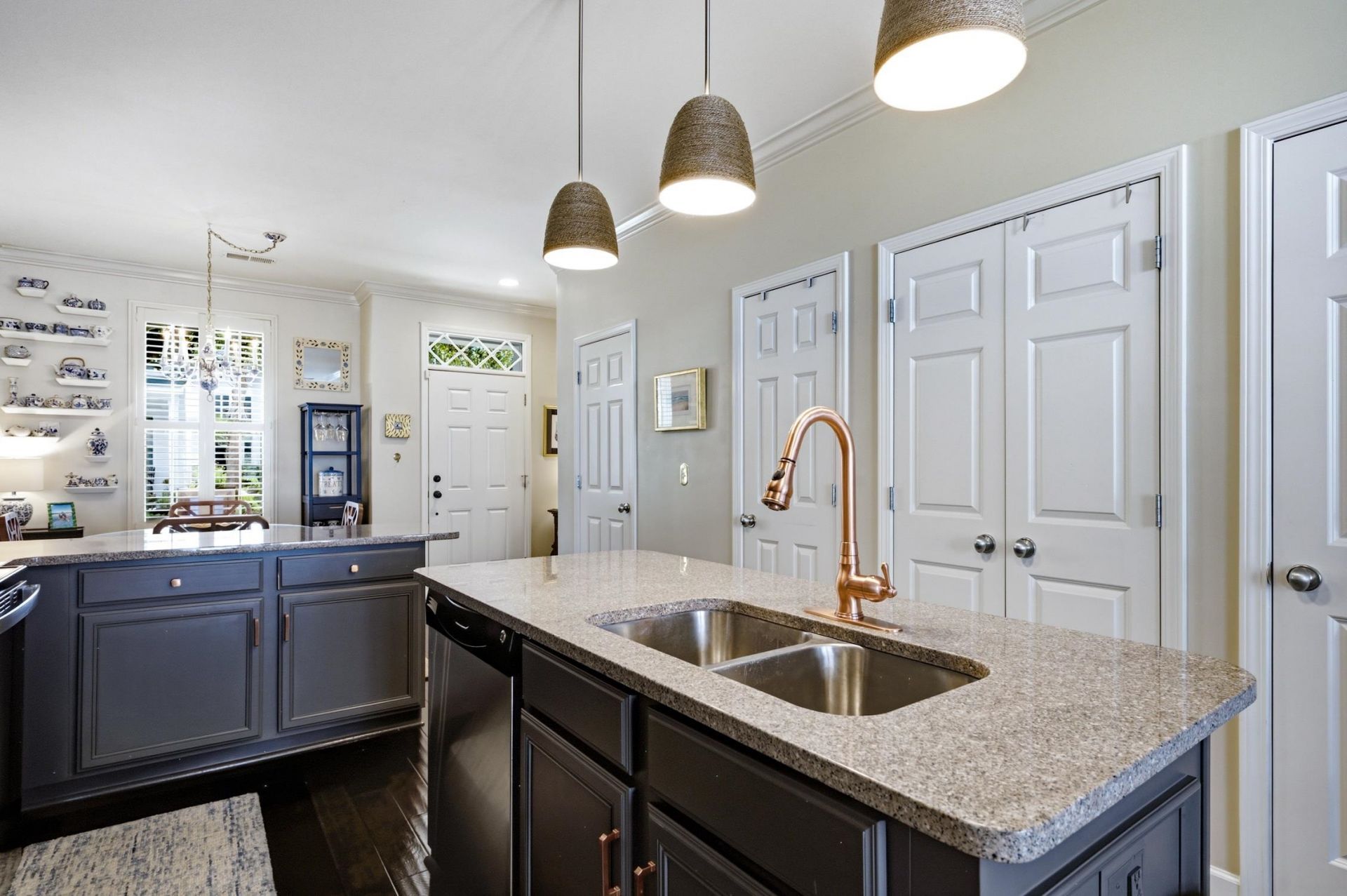 3496 Alexandria Ave. Photo 10