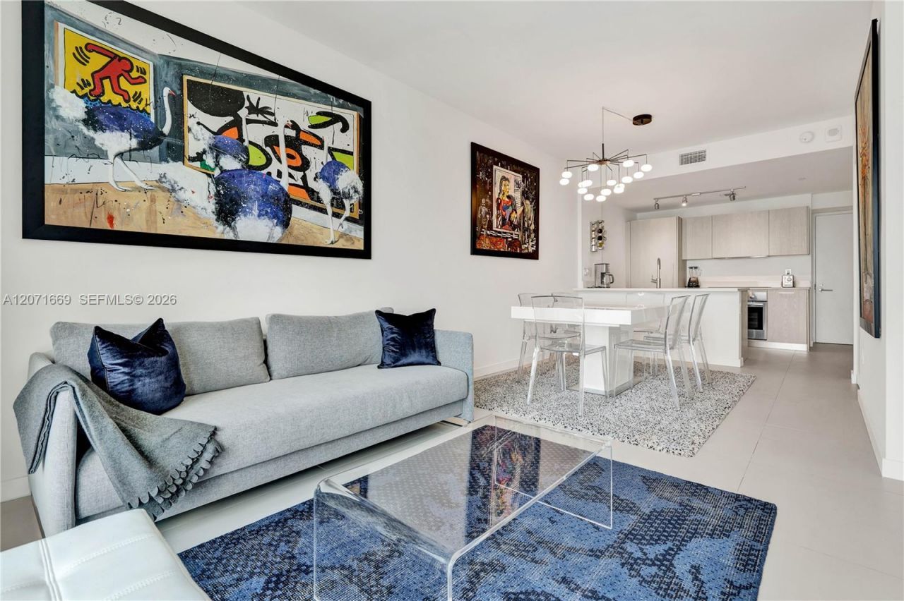 501 NE 31 , Unit 3304, Miami, FL 33131 Photo