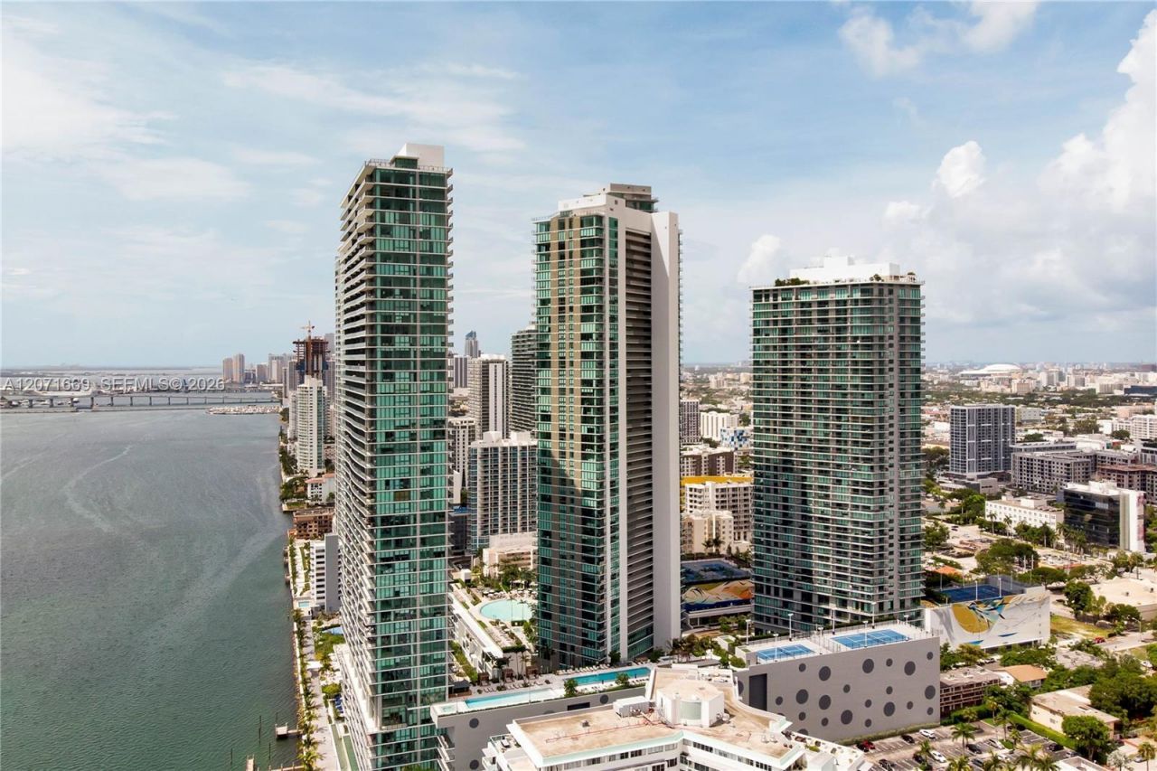 501 NE 31 , Unit 3304, Miami, FL 33131 Photo