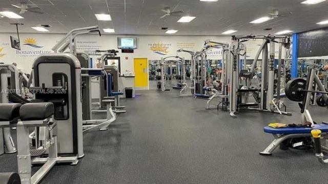 402 Lakeview Dr , Unit 201, Weston, FL 33326 Photo