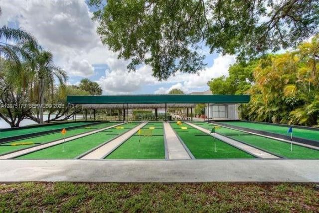 402 Lakeview Dr , Unit 201, Weston, FL 33326 Photo