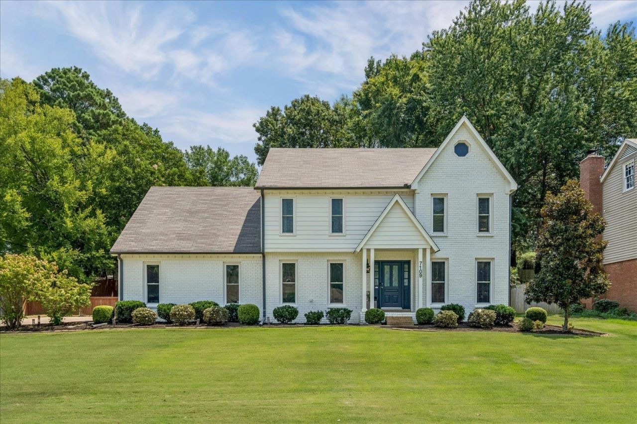 7109 Woodridge Ln, Germantown, TN 38138 Main Photo
