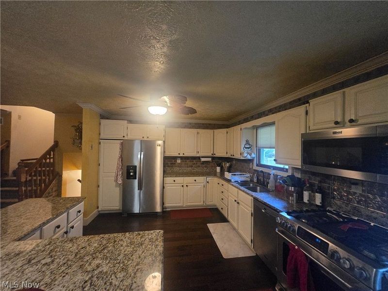 1185 Ellsworth Bailey Road SW, Lordstown, OH 44481 Photo 10
