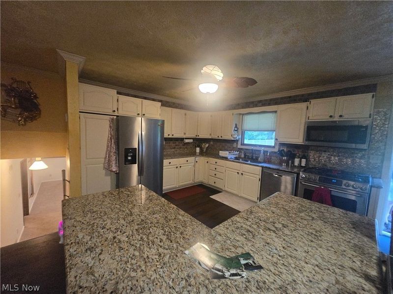 1185 Ellsworth Bailey Road SW, Lordstown, OH 44481 Photo 8