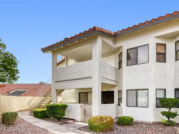 2720 Beaver Creek Court , Unit 202, Las Vegas, NV 89117