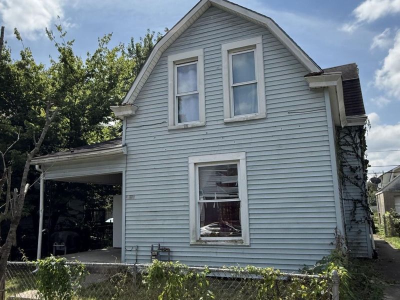 1481 Myrtle Avenue, Columbus, OH 43211 Photo 2