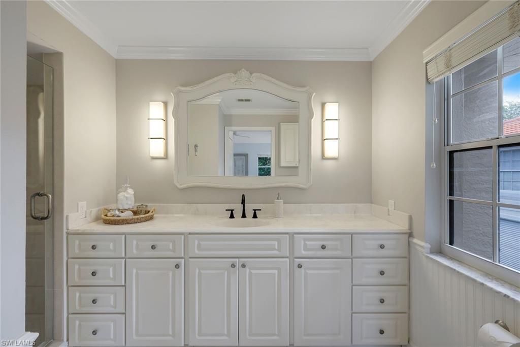 2450 Old Groves Rd , Unit 201, Naples, FL 34109 Photo