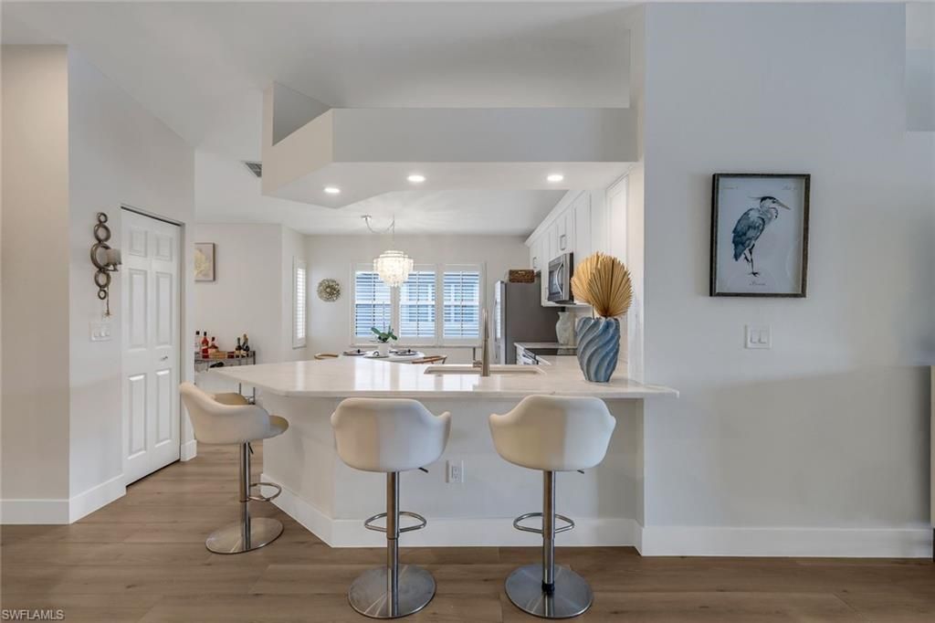 2450 Old Groves Rd , Unit 201, Naples, FL 34109 Photo