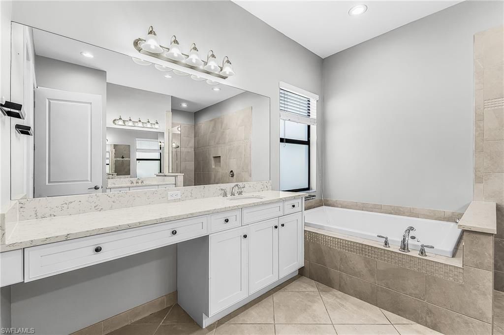 4308 Caldera Cir , Naples, FL 34119 Photo