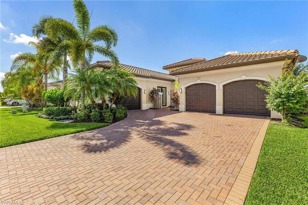 4308 Caldera Cir , Naples, FL 34119 Photo