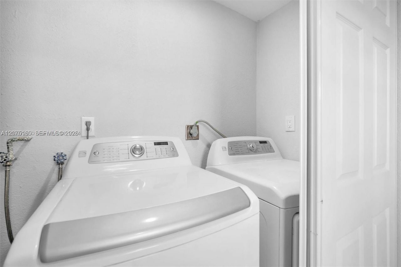741 NE 8th St, Pompano Beach, FL 33060 Photo
