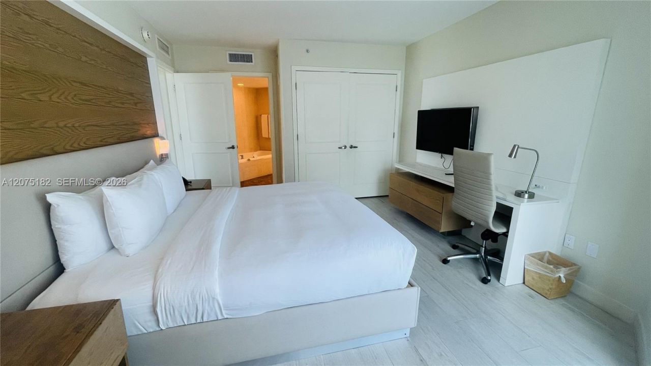 505 N Fort Lauderdale Beach Blvd, Unit 1801, Fort Lauderdale, FL 33304 Photo