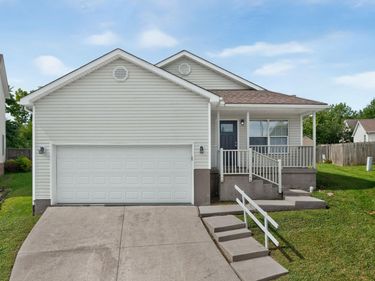 2304 Country Hills Circle, Lexington, KY 40509