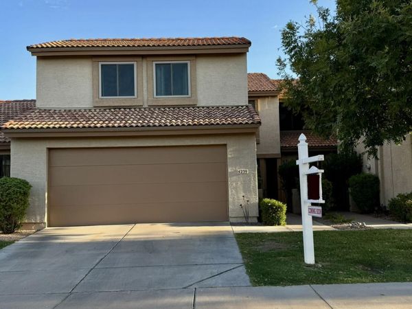4239 E CASSIA Way, Phoenix, AZ 85044