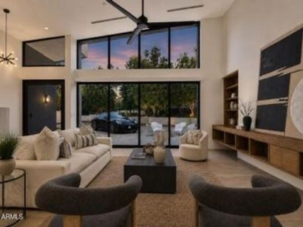 525 W LAMAR Road W, Phoenix, AZ 85013