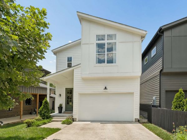2013B Hutton Dr, Nashville, TN 37210