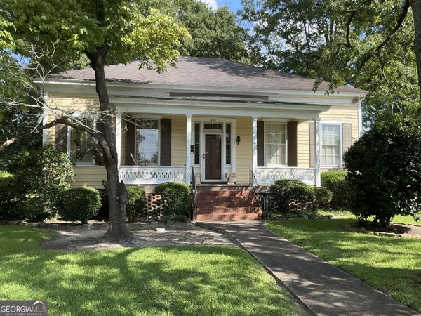 992 Tattnall Street, Macon, GA 31201