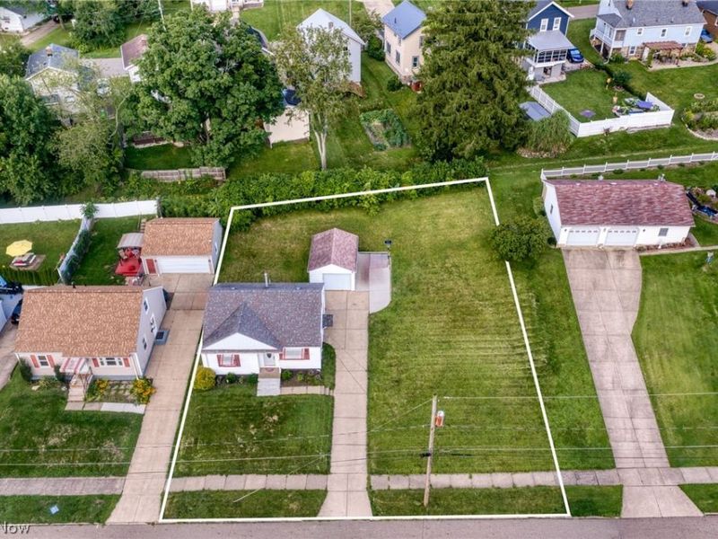 44 15th Street NW, Massillon, OH 44647 Photo 4