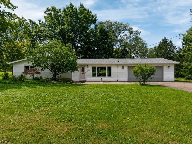 975 Colony Drive, Aurora, OH 44202 Photo 1