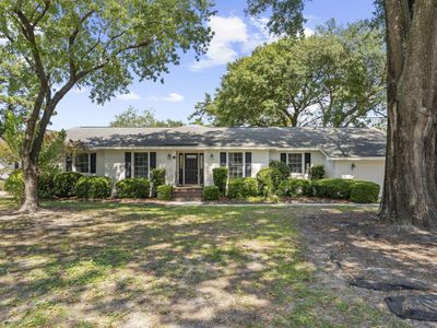 908 Searle Court, Mount Pleasant, SC 29464