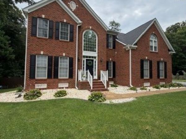 9379 Roseland Court , Mechanicsville, VA 23116