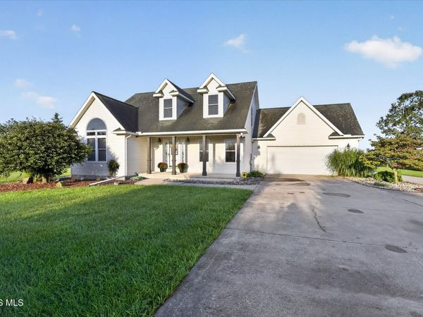 14485 County Road 2, Swanton, OH 43558