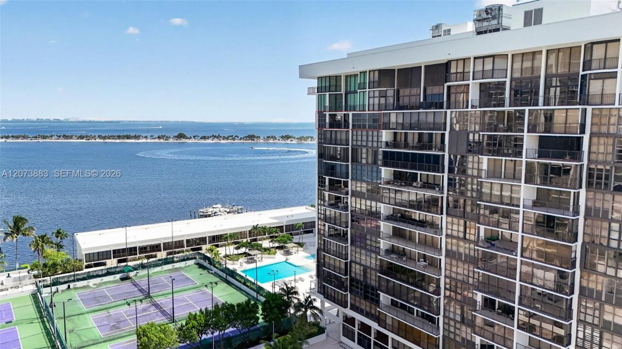 1915 Brickell Ave , Unit C1607, Miami, FL 33129 Photo
