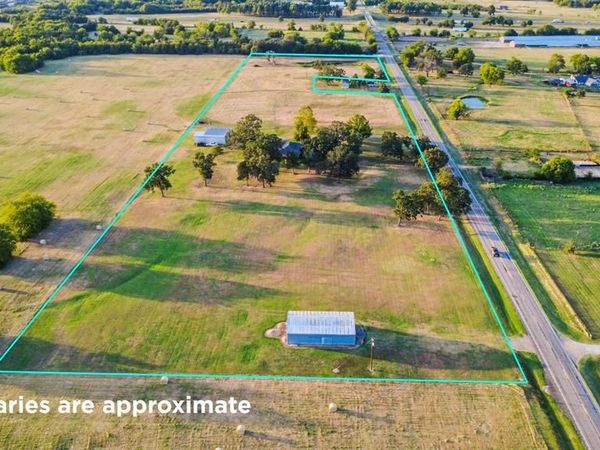 330 Farm Road 900 S, Saltillo, TX 75478