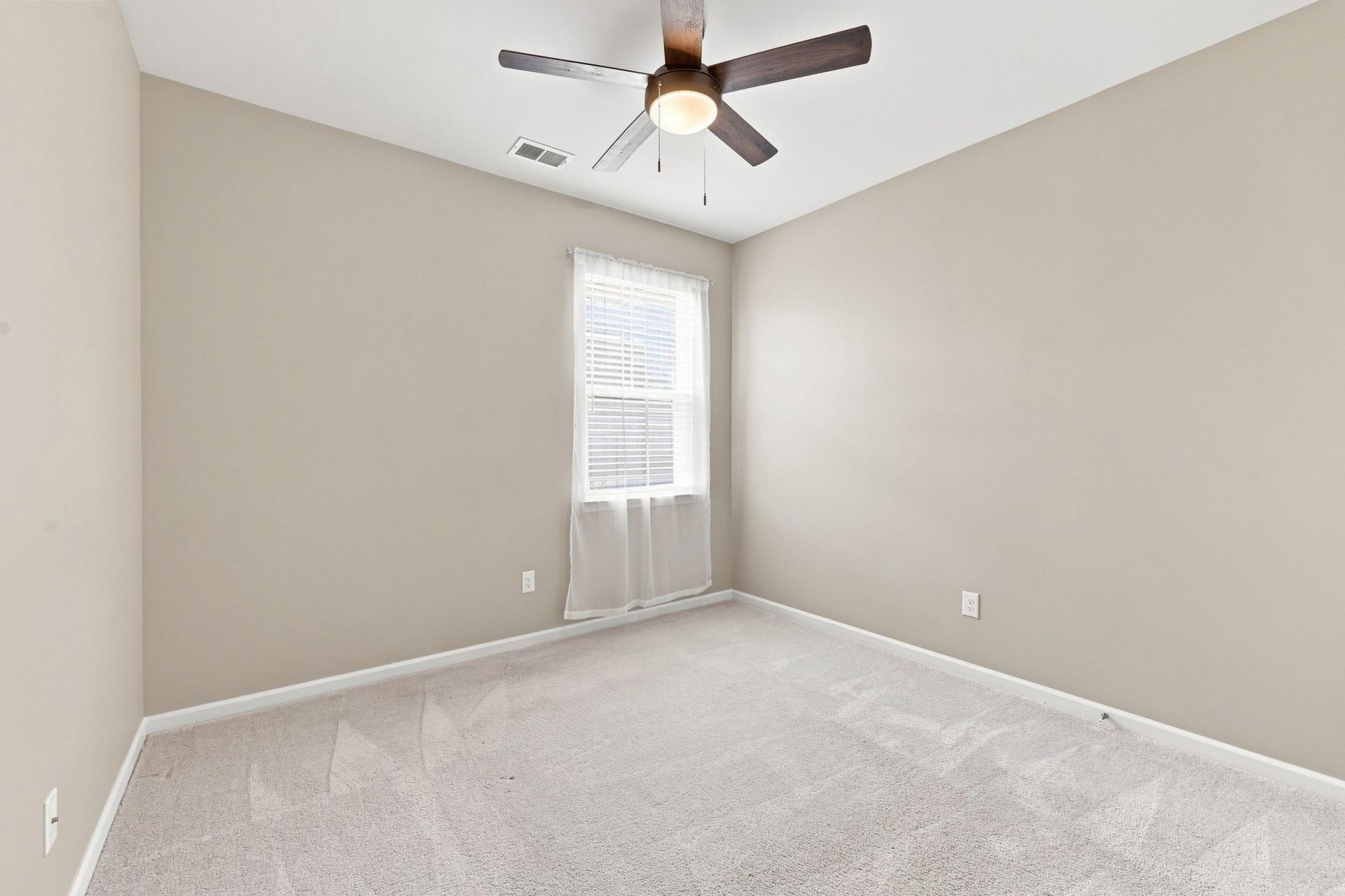 285 Calhoun Falls Dr. Photo 29