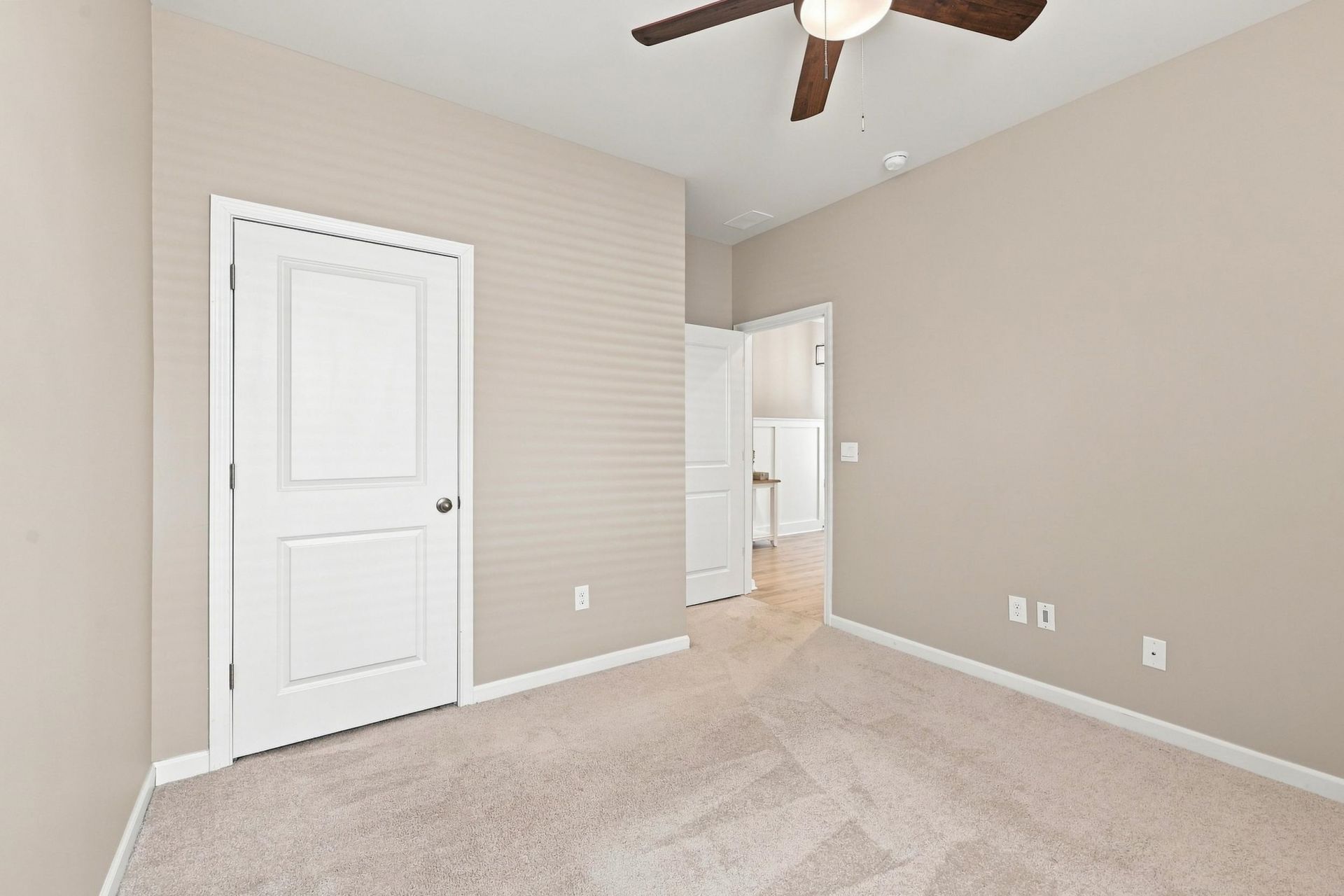 285 Calhoun Falls Dr. Photo 34