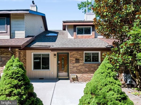 4946 S RAINTREE COURT, WILMINGTON, DE 19808
