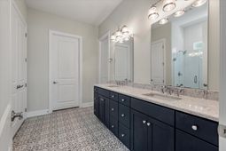 662 Marsh Cove Circle photo 4