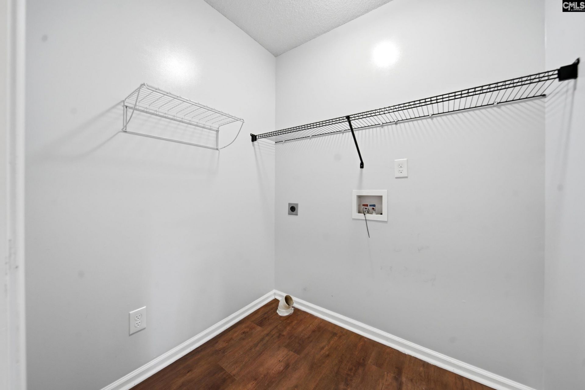 149 Longshadow Drive  Photo 16