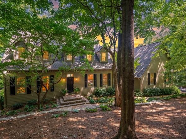 1104 Ridgeview Drive , Big Canoe, GA 30143