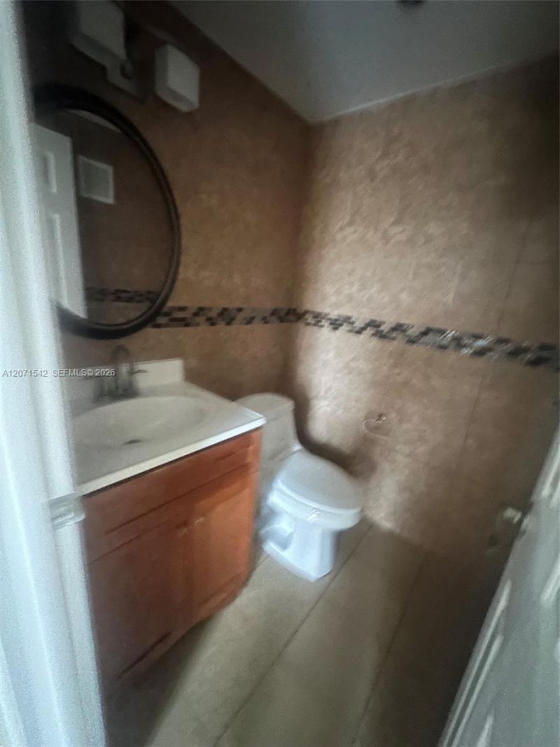 6780 W 2nd Ct , Unit 312, Hialeah, FL 33012 Photo