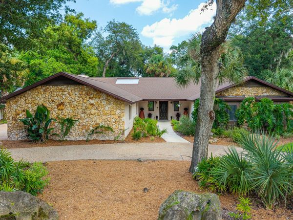 201 Rio Pinar Drive, Ormond Beach, FL 32174