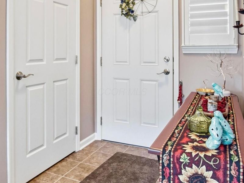 5339 W Sheffield Circle, Zanesville, OH 43701 Photo 12
