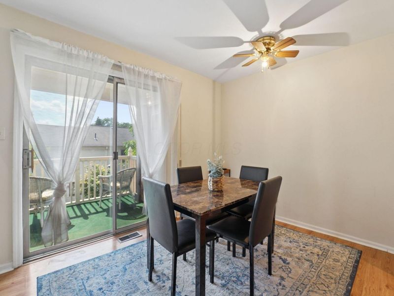 991 Manor Lane, Unit G, Columbus, OH 43221 Photo 10