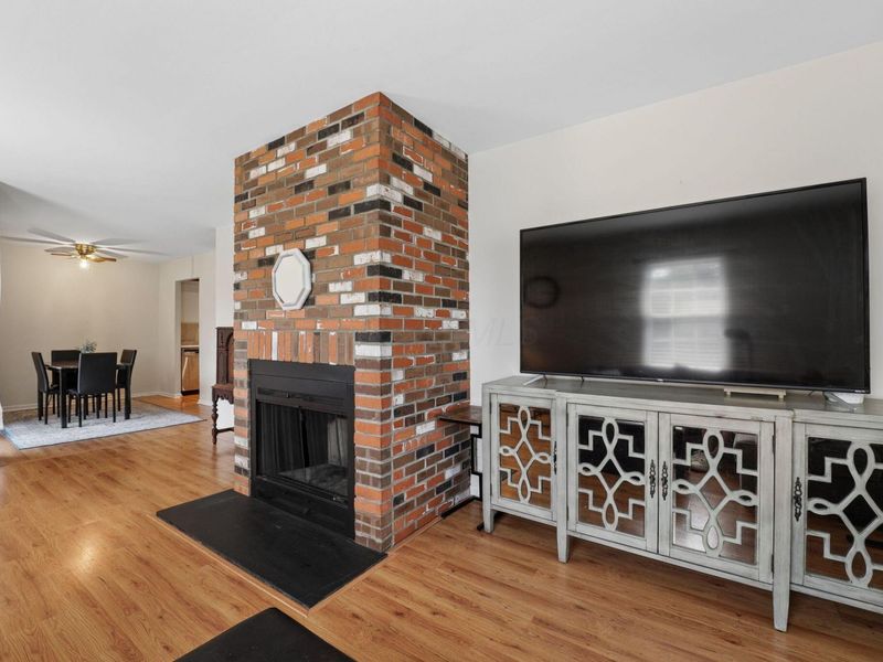 991 Manor Lane, Unit G, Columbus, OH 43221 Photo 18