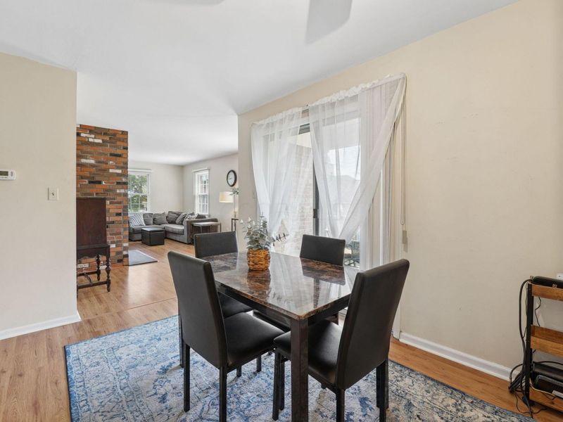 991 Manor Lane, Unit G, Columbus, OH 43221 Photo 3