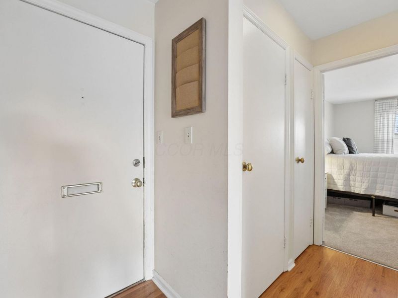 991 Manor Lane, Unit G, Columbus, OH 43221 Photo 7