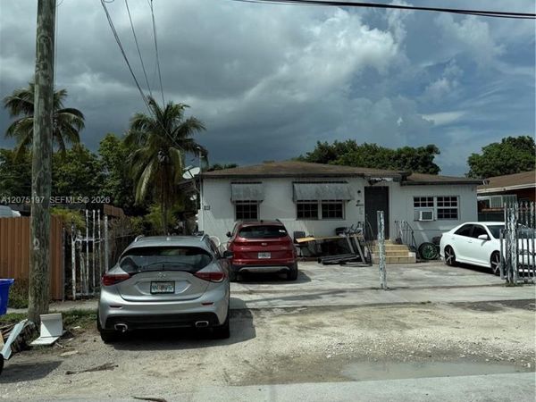 2651 NW 33rd St , Miami, FL 33142