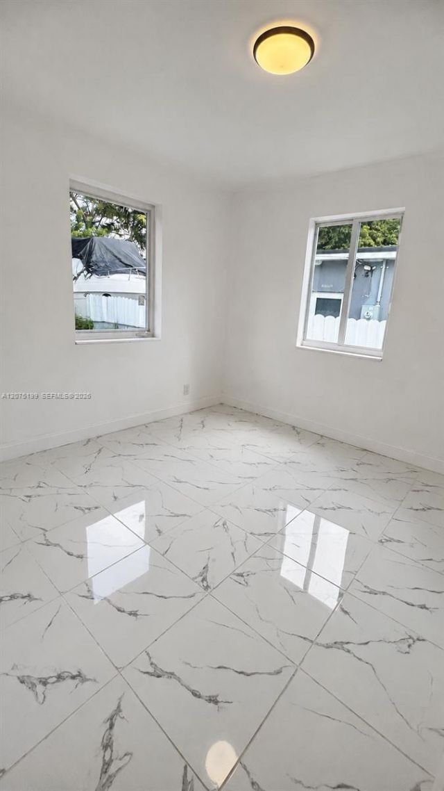 901 NW 116th St , Miami, FL 33168 Photo