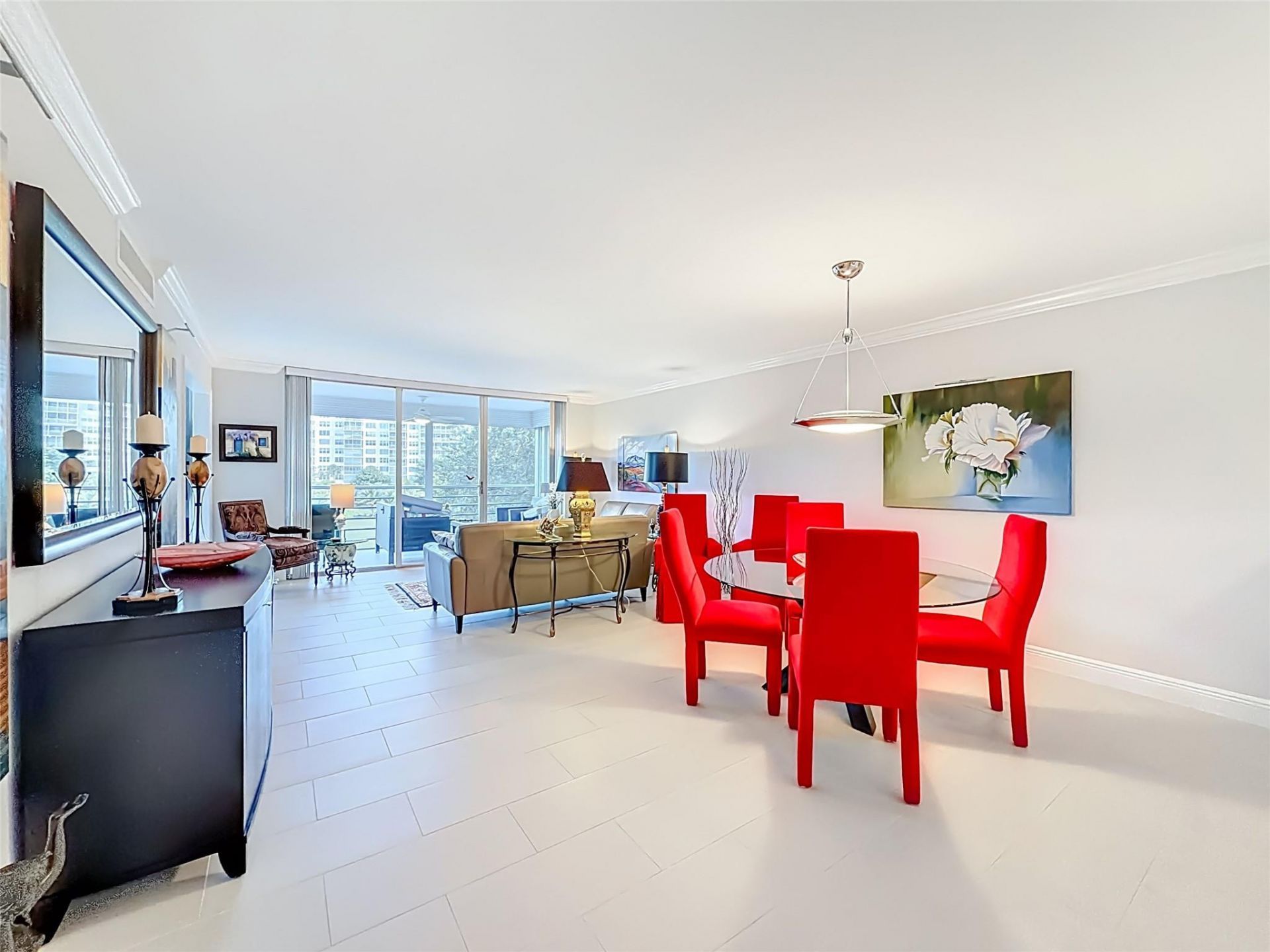 545 Oaks Lane, Unit 410, Pompano Beach, FL 33069 Photo